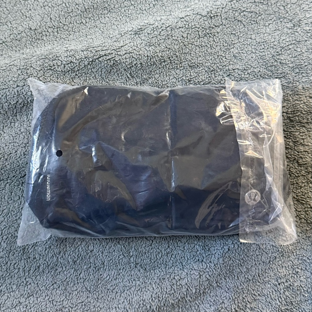 ⚠️ SOLD⚠️ Lululemon Everywhere Belt Bag 2L